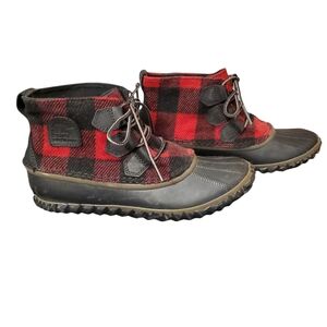 *SOLD* Sorel buffalo plaid duck boots prototype/sample size 7 women's